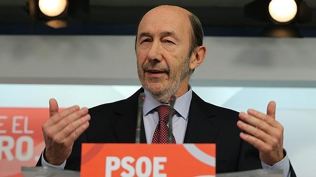 Rubalcaba Pide A Rajoy Su Dimisi N