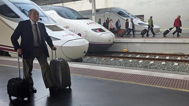 Renfe Ofrece 55 000 Plazas En Trenes Desde Madrid Durante Las Hogueras