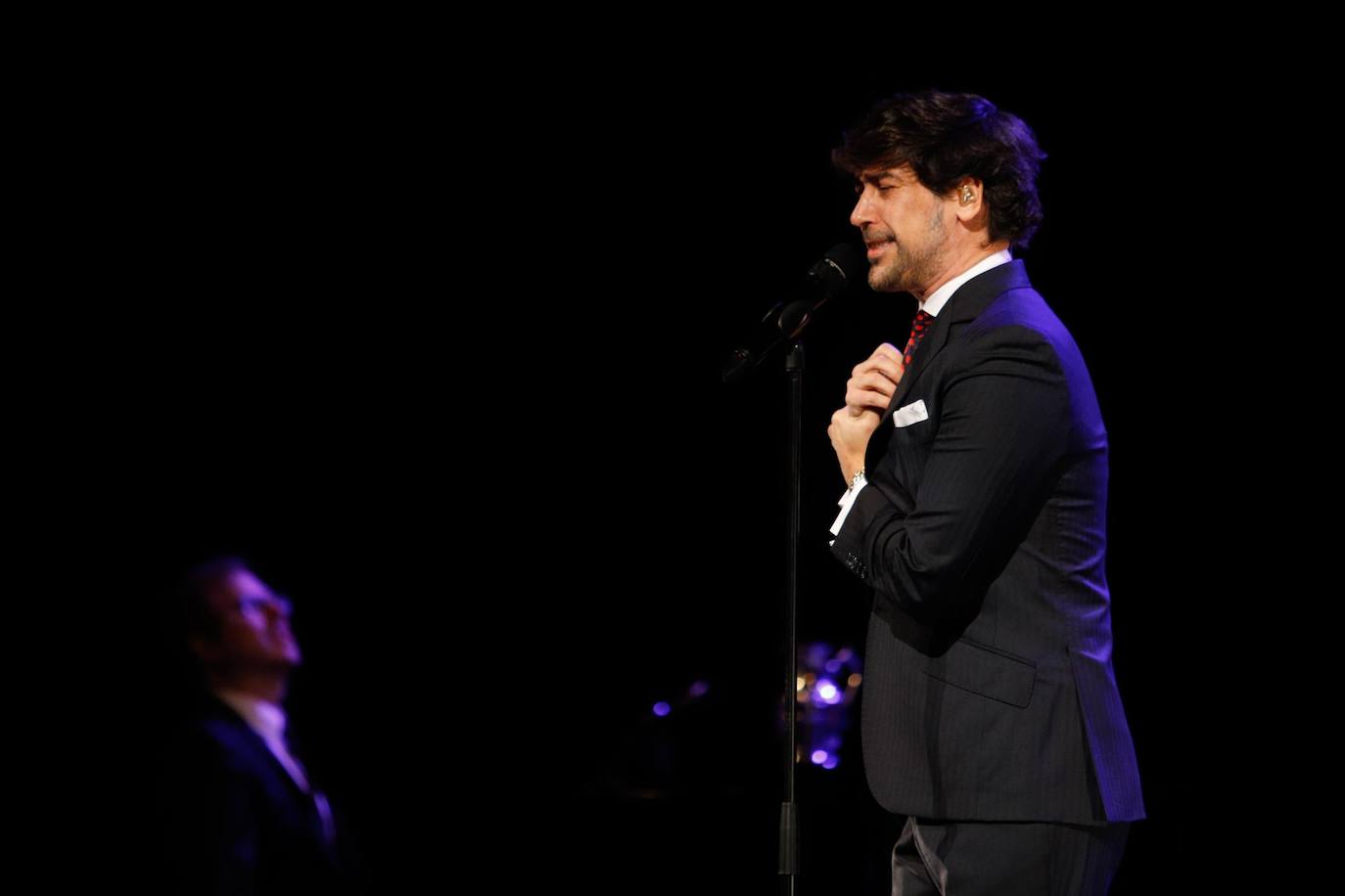 La Actuaci N De Manuel Lombo En El Gran Teatro De C Rdoba En Im Genes