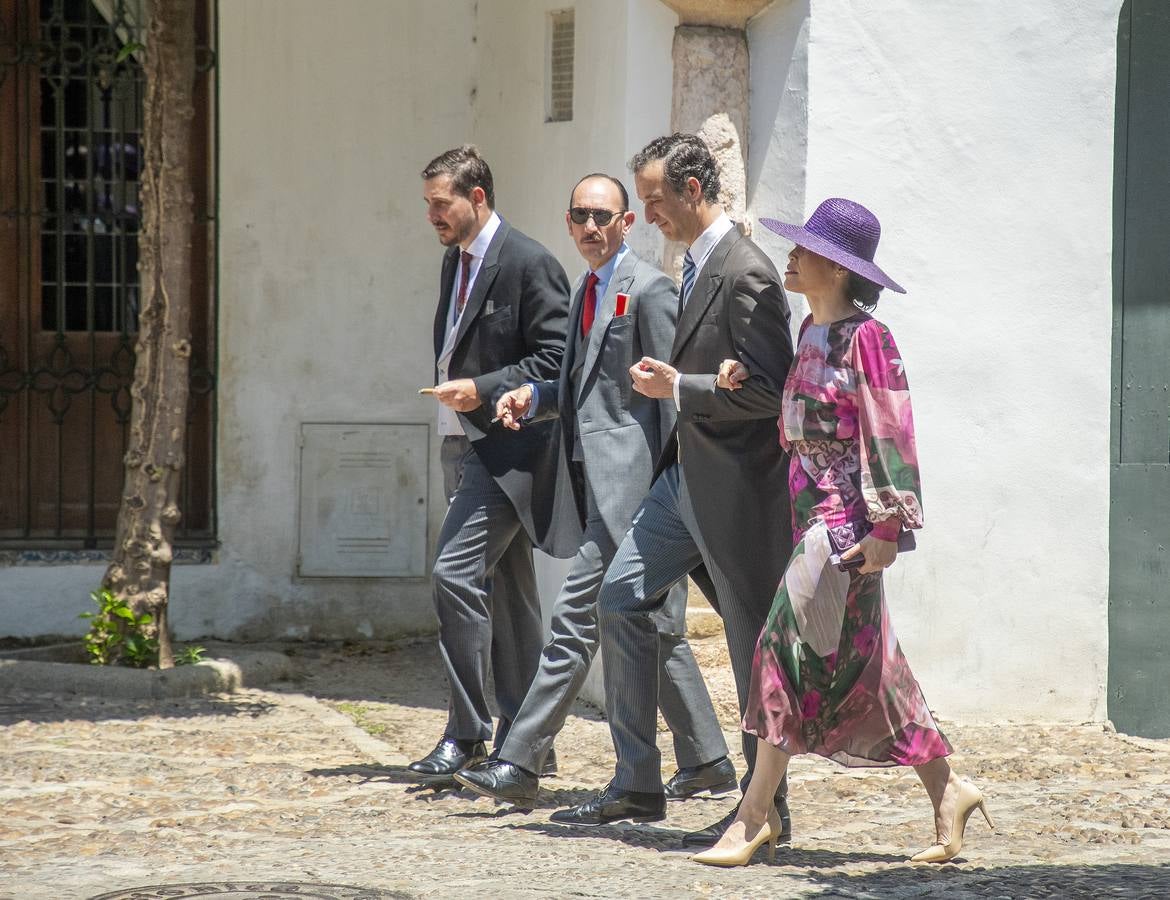 Boda De Sol De Medina Orleans Braganza Y Pedro Dom Nguez Manj N Toro