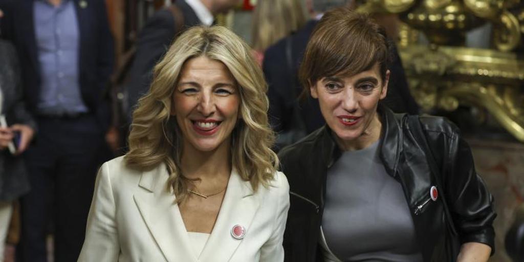 Yolanda Díaz apuesta por Marta Lois como candidata en Galicia y deja en