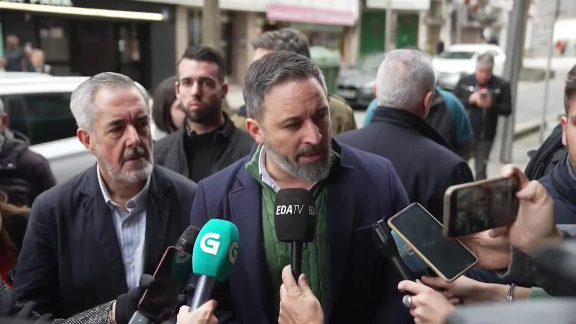 Abascal afirma que VOX tiene la obligación de presentarse a las