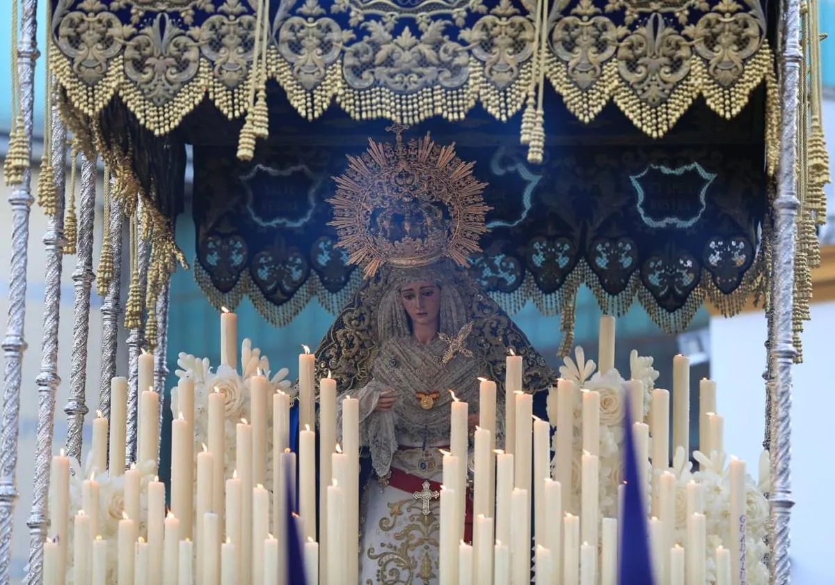 Lunes Santo De La Semana Santa De Sevilla En Im Genes