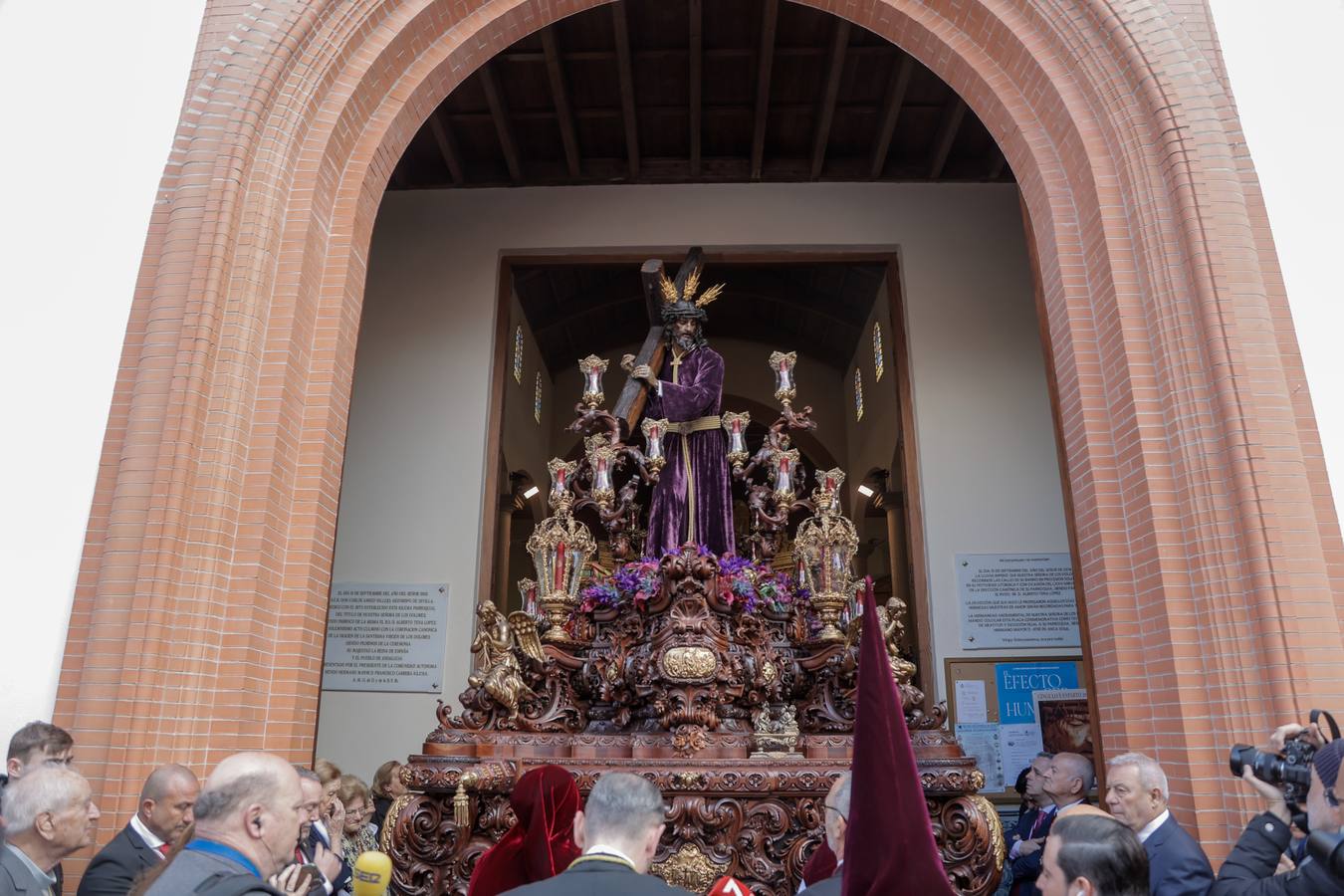 Las Im Genes De La Hermandad Del Cerro Del Guila De La Semana Santa De