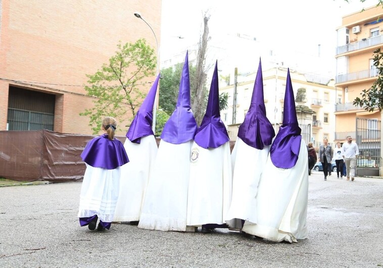 Las imágenes de la hermandad de Las Cigarreras de la Semana Santa de Sevilla 2024