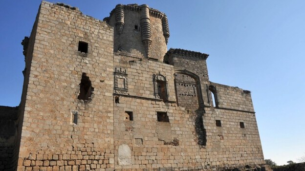 La torre del homenaje más alta de España mide 47 m y está en un