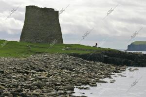 EL Broch de Mousa es una torre de la Edad del Hierro que se encuentra en la Isla...