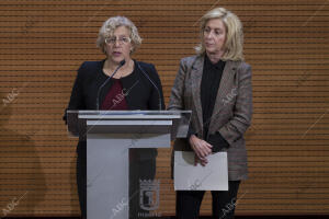 Junta Local de Seguridad, reunión de la alcaldesa de Madrid, Manuela Carmena, y...
