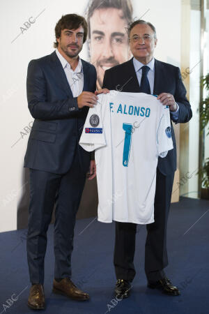El piloto Fernando Alonso nombrado nuevo socio de honor del Real Madrid
