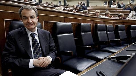 Los barones dejan solo a Zapatero