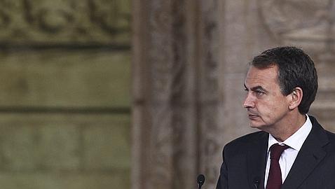 Hasta los votantes del PSOE suspenden a Rodríguez Zapatero