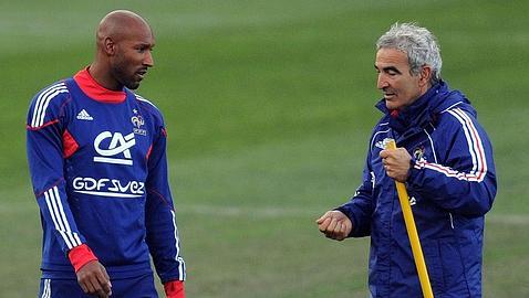 Francia expulsa a Anelka del Mundial