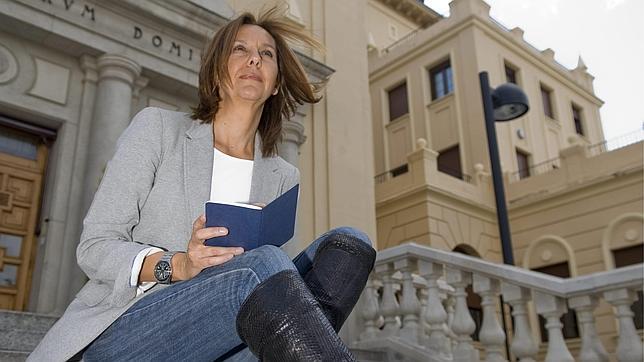 Un año entre costuras