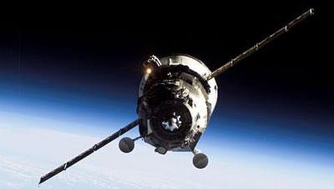 Suspense en la ISS a la espera de recuperar la nave perdida