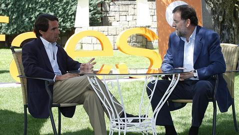 Rajoy: «Zapatero actuó como aprendiz de brujo y ahora está escondido»