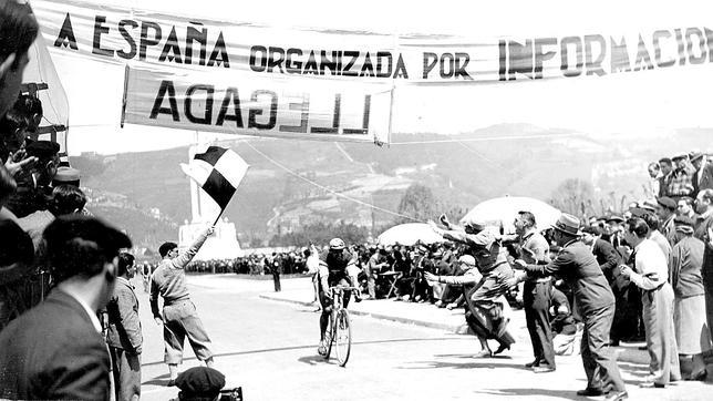 La Vuelta se hizo grande en el País Vasco