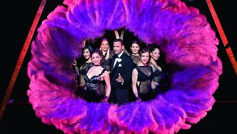 Dos asesinas de vodevil en la carretera