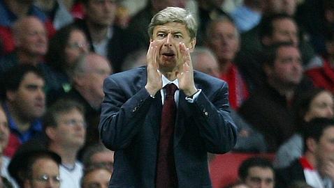 Wenger renueva con el Arsenal hasta 2014