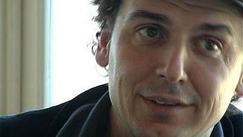 Guerín, el huésped y el pez que se muerde la cola