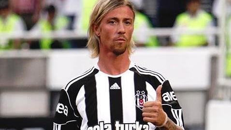 Guti: «Raúl y yo merecíamos otra salida»