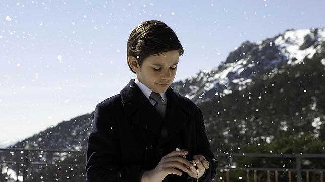 «Alfonso de Borbón, el Príncipe maldito» es la nueva «tv-movie» de Telecinco