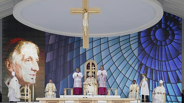 El Papa proclama beato al cardenal Newman, «padre espiritual» del Vaticano II