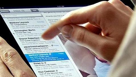 Los periódicos se niegan a entregar el poder a Apple