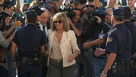 Retiran la acreditación a la periodista del corazón María Patiño para cubrir el juicio