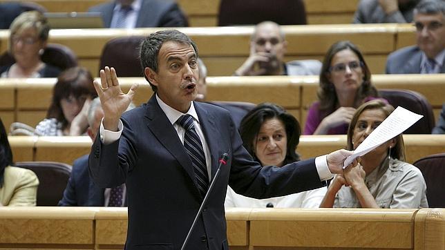 Zapatero acepta la oferta del PP de un pacto para reformar el sector público