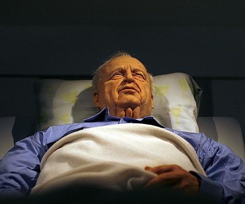 Una escultura de Ariel Sharon en coma desata la polémica en Tel Aviv
