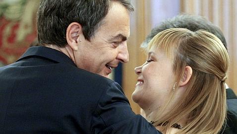 Leire Pajín se estrena con una ausencia en el Congreso