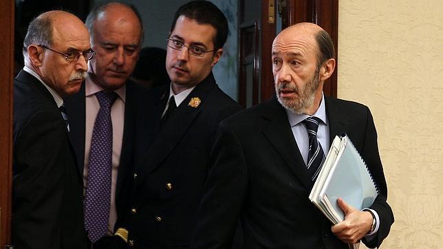 Rubalcaba escapa del segundo combate con Santamaría
