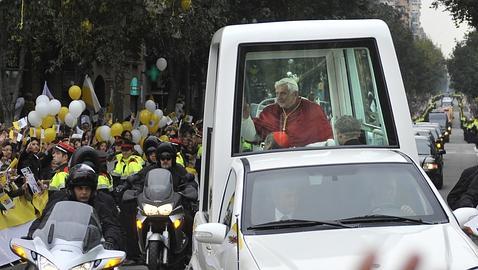 Siguiendo al Papa a la carrera
