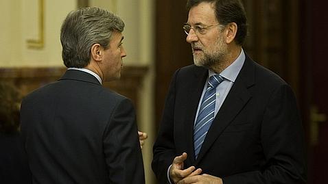 Rajoy acusa a Zapatero de ser «dictatorial» y «miedoso»