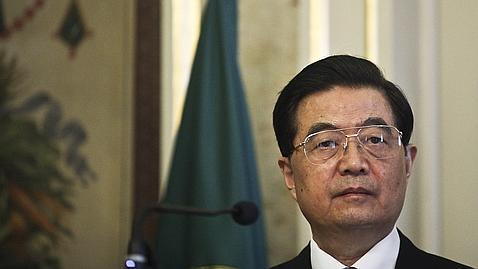 China hace oídos sordos a las peticiones para que aprecie del yuan