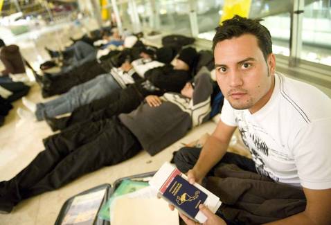 Nelson Arita, marinero hondureño: «Tenemos que estar en Génova para zarpar en nuestro barco»