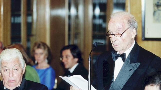 Fallece el académico Valentín García Yebra