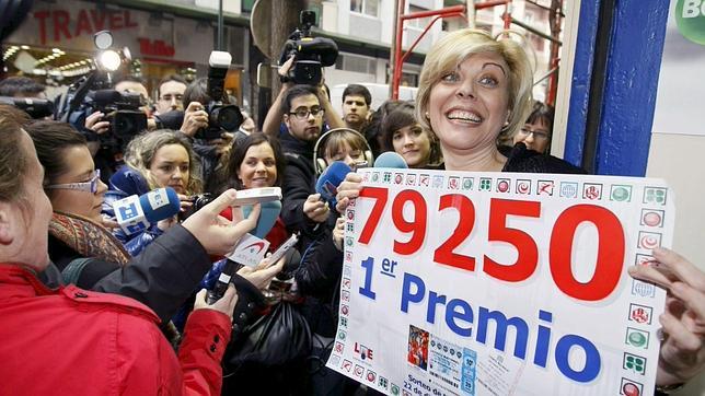 El lotero de El Gordo: «Se lo dedico a este barrio de trabajadores»