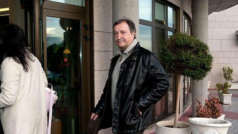 El periodismo despide a Luis Mariñas