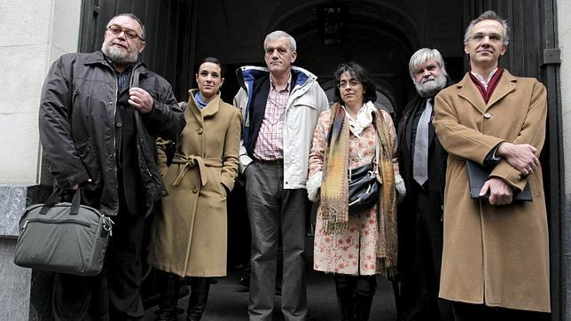 El debate de la Ley Sinde concluye entre el «optimismo» y su «muerte» definitiva