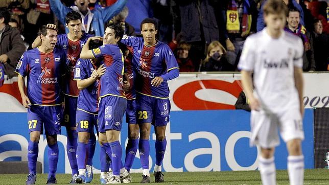 Los reservas naufragan ante el Levante