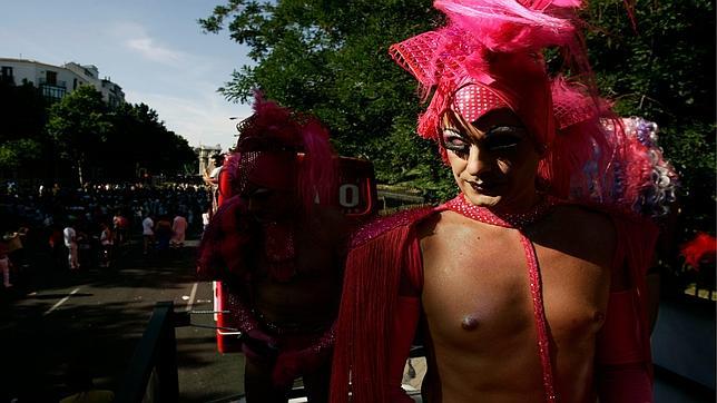 Botella expedienta a los organizadores del Orgullo Gay 2010