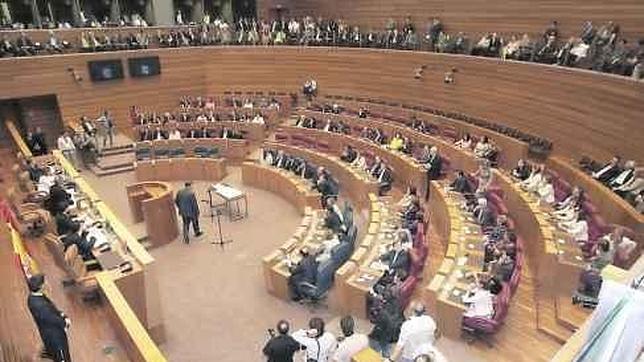 Las Cortes alcanzarán en 2011 los 84 procuradores de sus orígenes