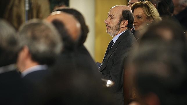 Rubalcaba admite los esfuerzos de Batasuna pero aún tiene que mejorar