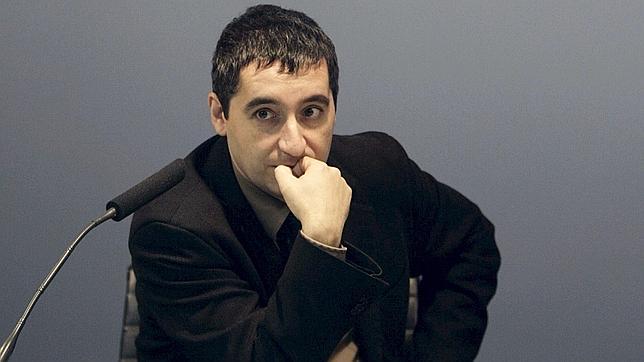 Ciudadanos y políticos, del voto al guantazo