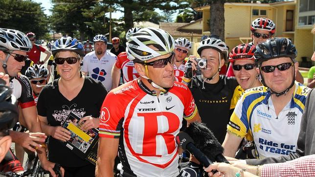 Armstrong: «¿Eres estúpido? ¿Qué parte de &#039;no voy a hablar&#039; no entiendes?»