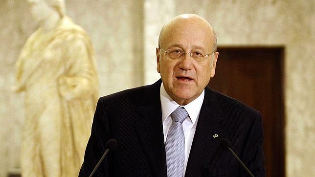 Un empresario multimillonario metido a político, nuevo primer ministro libanés