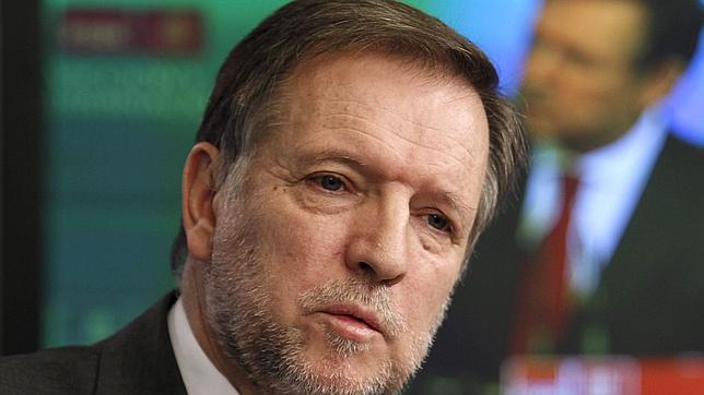 Iglesias desdice a Bono y asegura que el autonómico es un modelo de «éxito»