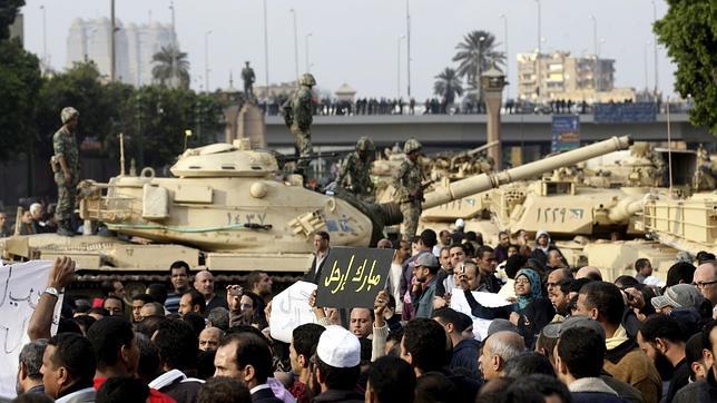 Los manifestantes vuelven a las calles con un objetivo: derrocar a Mubarak