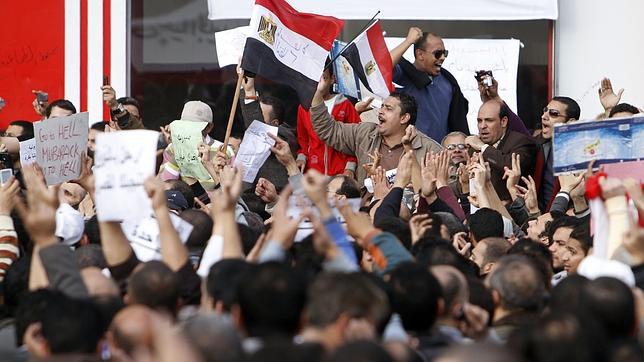 «El Gobierno y la embajada no han hecho nada por nosotros»